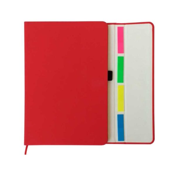 Libreta con tapa color rojo imantada abierta merchandising